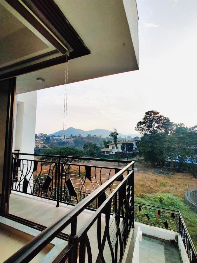 Karma - By Pine Villas Lonavala Buitenkant foto