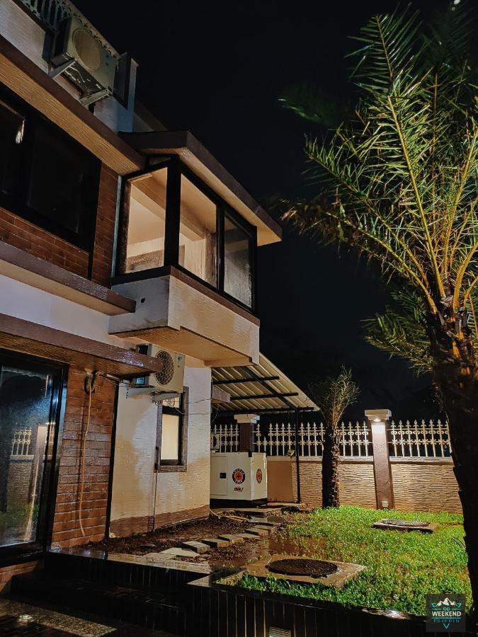 Karma - By Pine Villas Lonavala Buitenkant foto